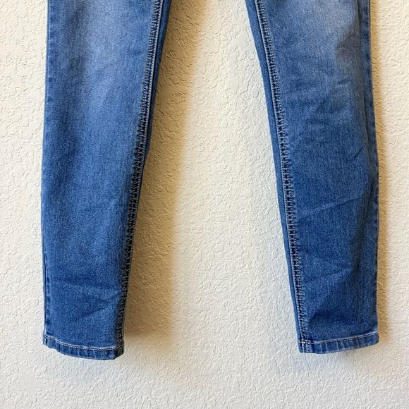 FREE PEOPLE Mid-Rise Distressed Skinny Jeans #61855-16515125 Blue - Picture 4 of 12